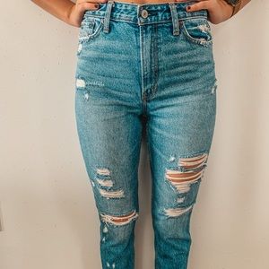 Distressed straight jeans